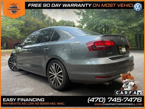 Used 2016 Volkswagen Jetta Sport FWD image 11