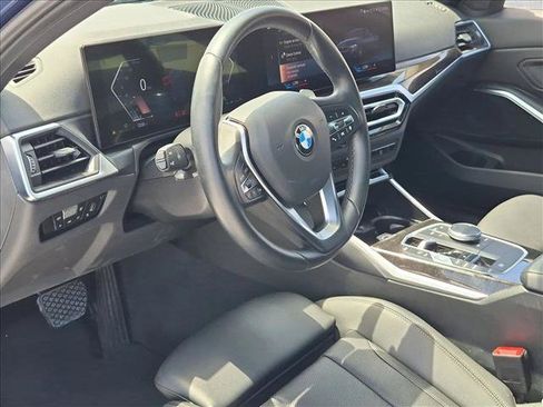 Used 2023 BMW 330i Sedan w/ Convenience Package RWD image 9