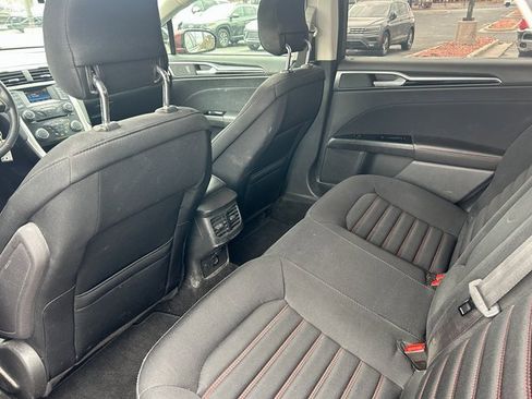 Used 2014 Ford Fusion SE w/ Equipment Group 501A image 28