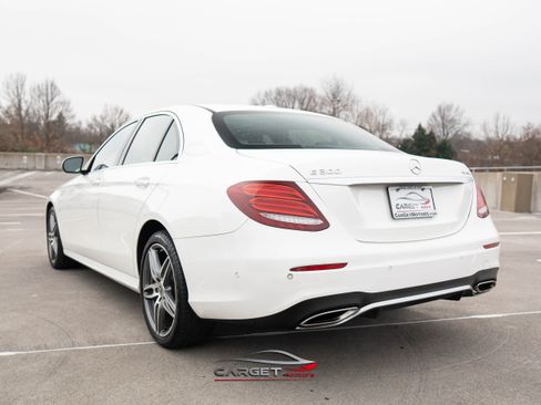 Used 2018 Mercedes-Benz E 300 4MATIC w/ Premium 1 Package image 5