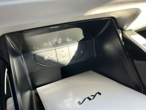 New 2026 Kia Sorento SX image 32