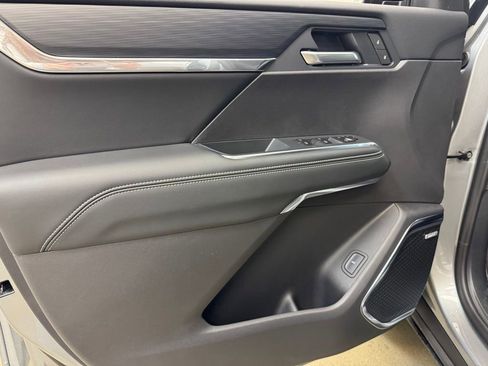 New 2026 GMC Acadia Elevation w/ LPO, Floor Liner Package FWD image 8