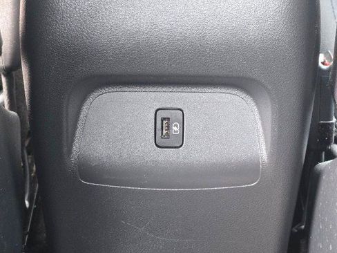 Used 2024 Nissan Sentra SV FWD image 16