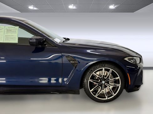 Used 2024 BMW M4 Competition image 22