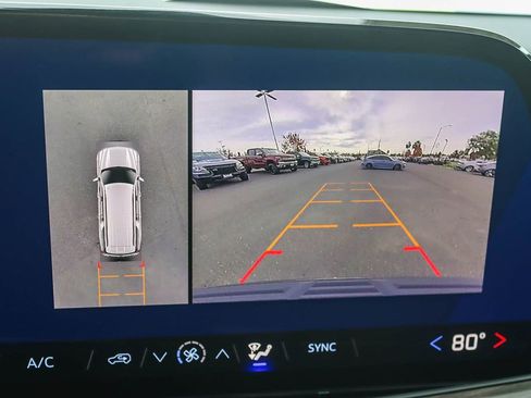 New 2026 Chevrolet Suburban LS image 23