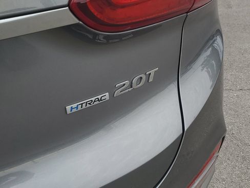 Used 2019 Hyundai Santa Fe Limited AWD/4WD image 8