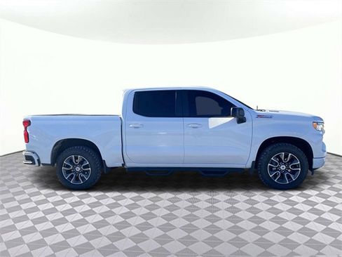 Used 2024 Chevrolet Silverado 1500 RST image 3