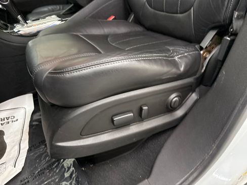 Used 2016 Buick Enclave Premium w/ Experience Buick Package AWD/4WD image 12