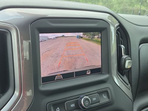 Used 2025 Chevrolet Silverado 1500 Custom RWD image 15
