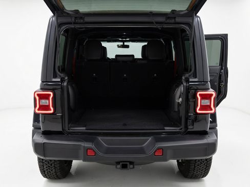 Used 2023 Jeep Wrangler Unlimited Rubicon 4xe AWD/4WD image 19
