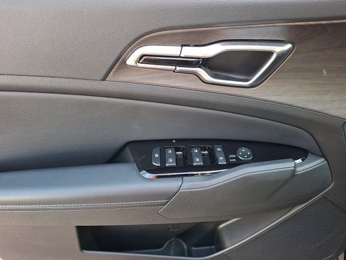 Used 2023 Kia Sportage X-Line AWD/4WD image 12