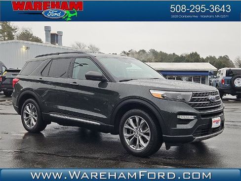Certified 2022 Ford Explorer XLT w/ Equipment Group 202A image 1