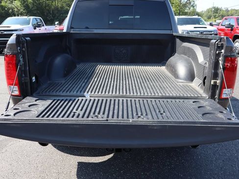 Used 2017 RAM 1500 Big Horn AWD/4WD image 36