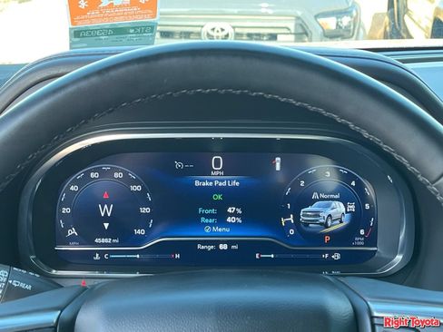 Used 2023 Chevrolet Tahoe LT w/ Luxury Package AWD/4WD image 25