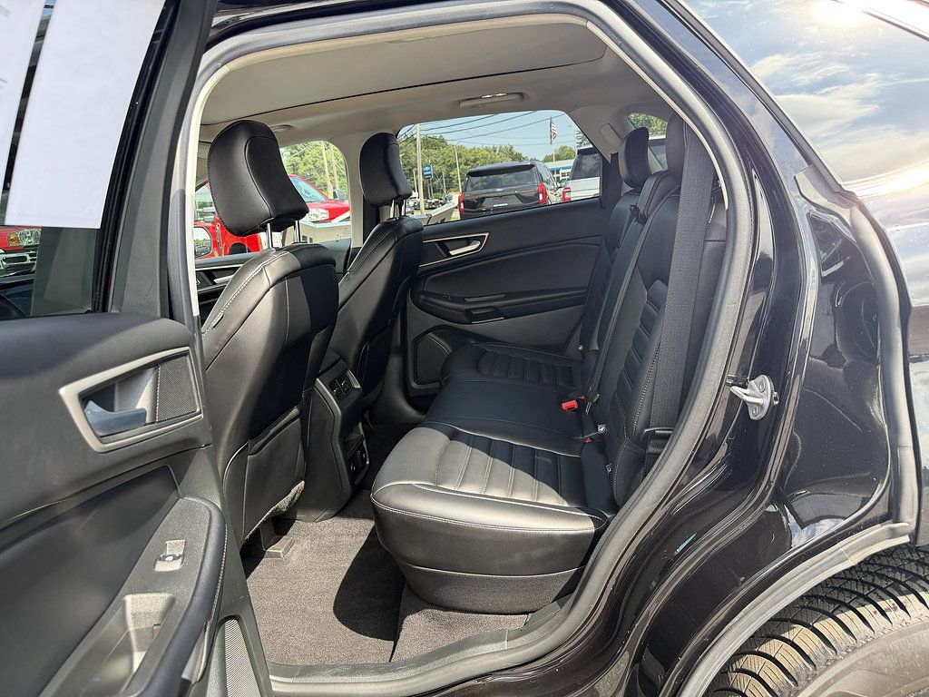 Certified 2023 Ford Edge SEL w/ Convenience Package AWD/4WD image 12