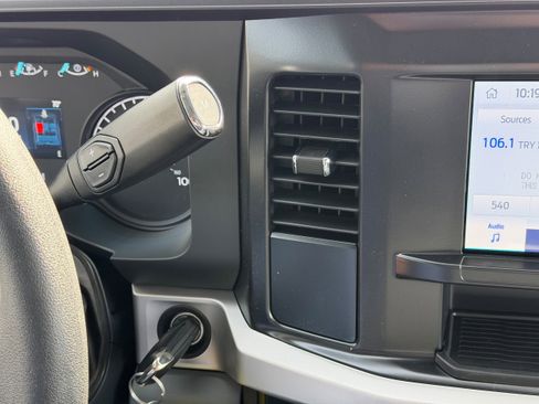 New 2026 Ford F250 XL AWD/4WD image 29