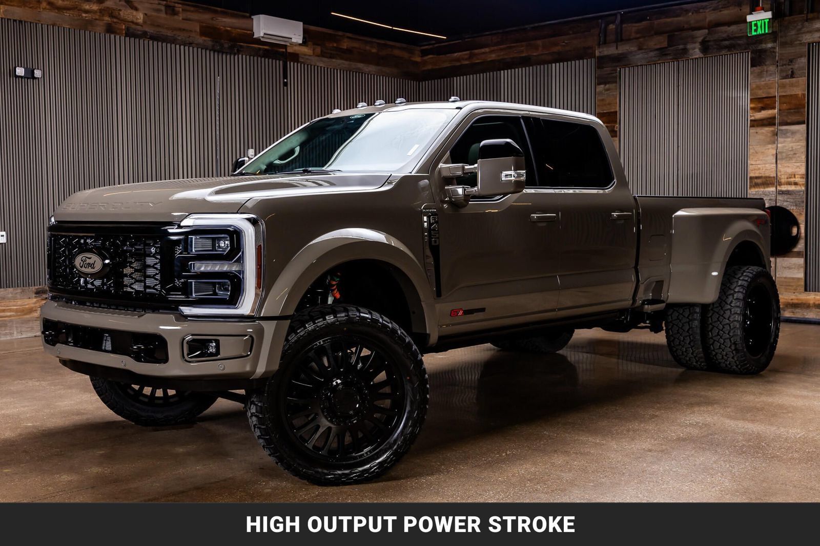 Used 2026 Ford F450 Platinum w/ Platinum Plus Package AWD/4WD image 4