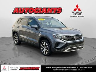 Used 2024 Volkswagen Taos SE video 1