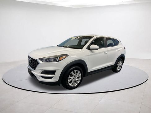 Used 2019 Hyundai Tucson SE image 3
