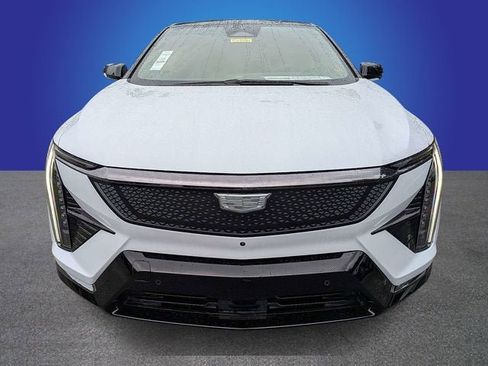 New 2026 Cadillac Optiq Sport 1 w/ LPO, Floor Liner Package RWD image 8