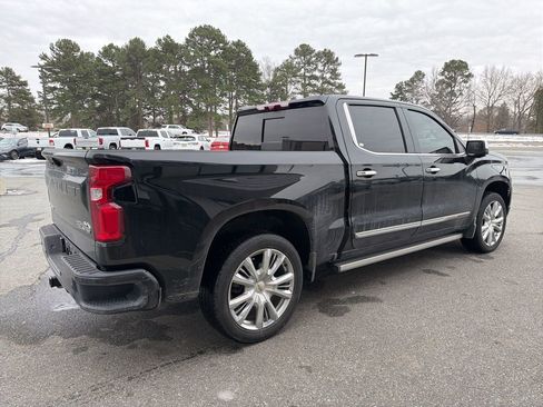 Used 2022 Chevrolet Silverado 1500 High Country w/ High Country Premium Package image 8