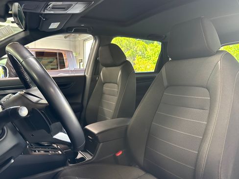 Used 2025 Honda CR-V Sport image 26