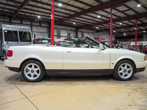 Used 1997 Audi Cabriolet image 10
