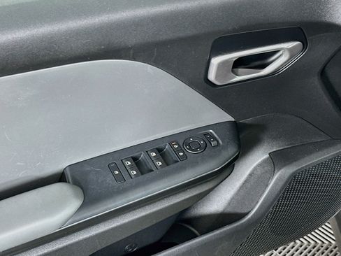 Used 2025 Kia K4 FWD image 15