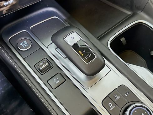 Used 2025 INFINITI QX60 Pure image 32