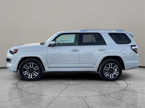 Used 2023 Toyota 4Runner Limited image 3