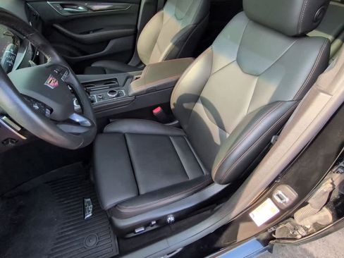 Used 2024 Cadillac CT5 Sport w/ Technology Package image 16