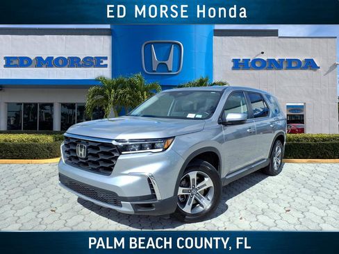 Used 2025 Honda Pilot EX-L image 1