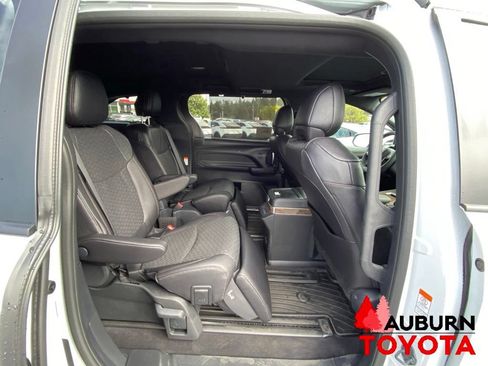 New 2026 Toyota Sienna Platinum AWD/4WD image 16