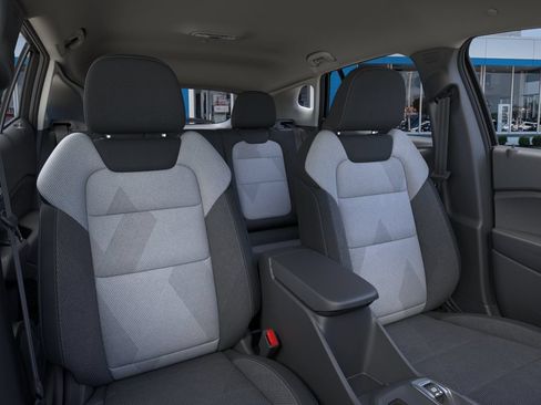 New 2026 Chevrolet Trax LS w/ LS Convenience Package FWD image 16