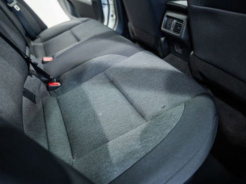 Used 2025 Toyota Camry LE image 27