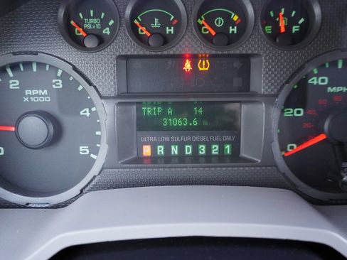 Used 2010 Ford F350 XL image 21