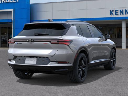 New 2026 Chevrolet Equinox EV RS image 4
