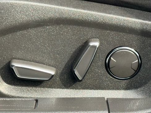 Used 2015 Ford Fusion SE image 28