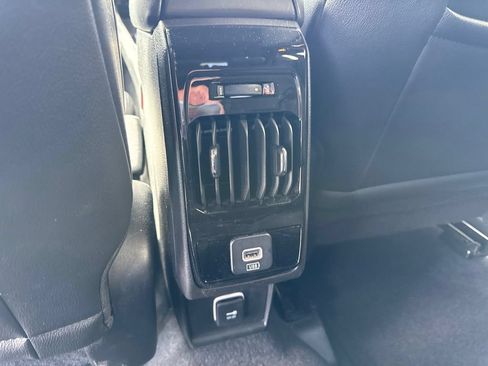 Used 2025 Jeep Compass Limited AWD/4WD image 15