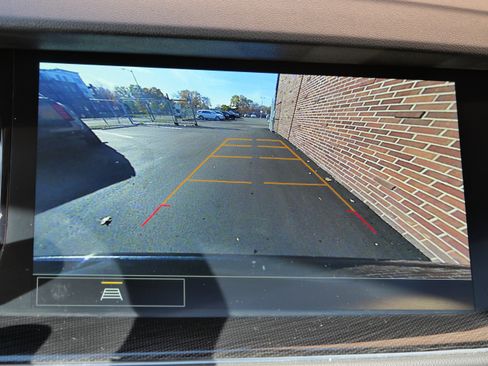 Used 2023 Buick Envision Essence w/ Sport Touring Package image 19