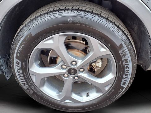 Used 2024 Ford Escape ST-Line w/ Tech Pack #1 AWD/4WD image 8