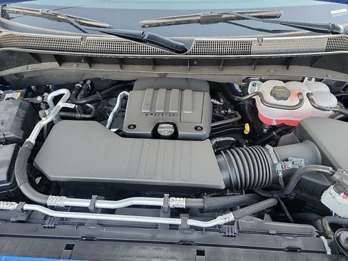 New 2026 Chevrolet Silverado 1500 Custom w/ Turbomax Blackout Package AWD/4WD image 16