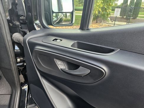 New 2024 Mercedes-Benz Sprinter 144 Cargo w/ Acoustic Package image 20