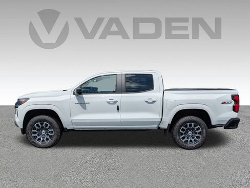 New 2024 Chevrolet Colorado Z71 w/ Z71 Convenience Package 2 image 25