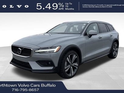Used 2025 Volvo V60 B5 Cross Country Plus