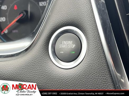 Certified 2023 Chevrolet Traverse LT FWD image 25