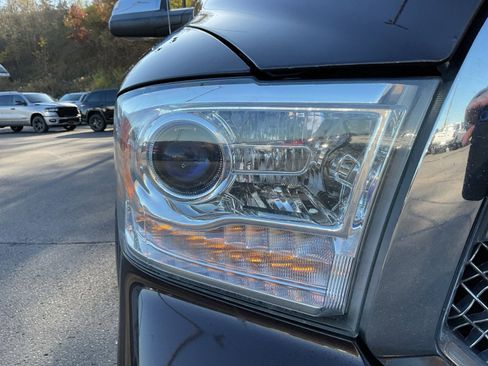 Used 2016 RAM 1500 Laramie Longhorn w/ Convenience Group image 34