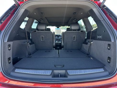 New 2025 Cadillac XT6 Premium Luxury w/ Technology Package FWD image 30