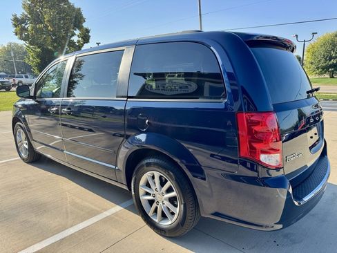 Used 2015 Dodge Grand Caravan SXT w/ UConnect Hands-Free Group image 5