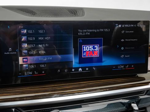 Used 2026 BMW X5 sDrive40i w/ M Sport Package RWD image 32